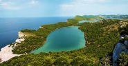 Jazero mieru slano lake kornati