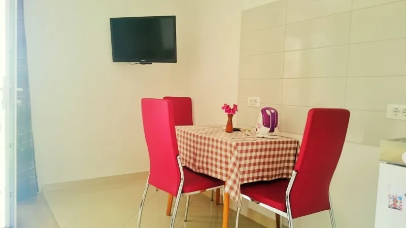 Studio-apartman rozi