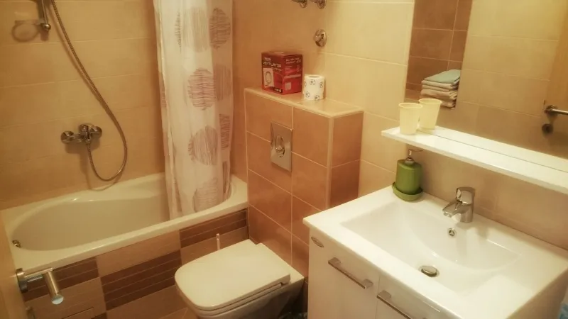 Studio-apartman rozi