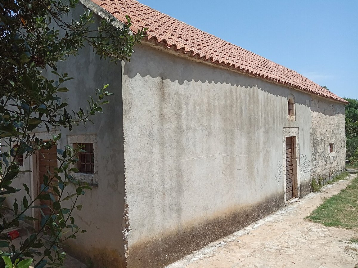 Kostol narodenia panny marie prvic luka