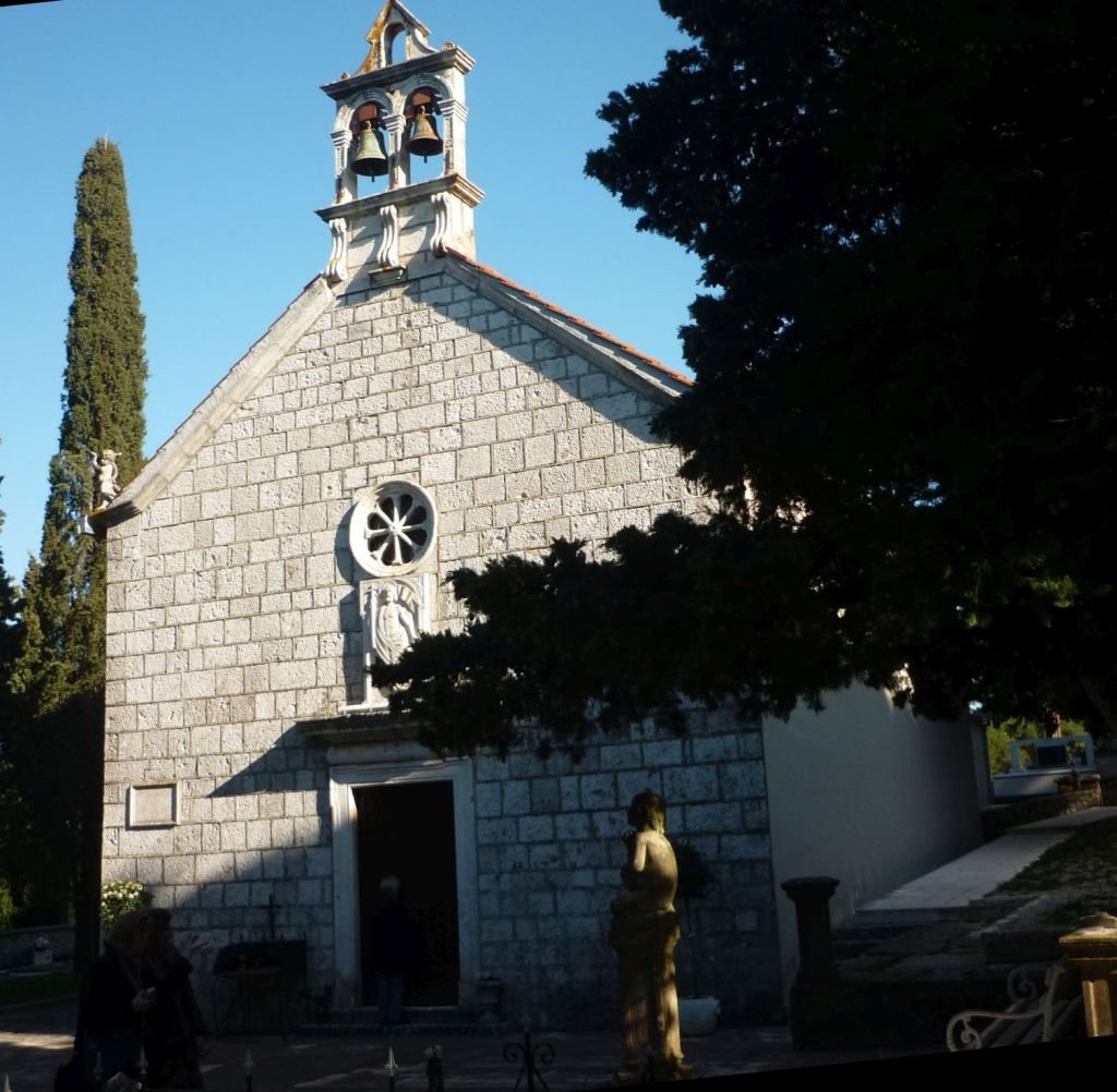 Kostol sv marie v bori gornje selo
