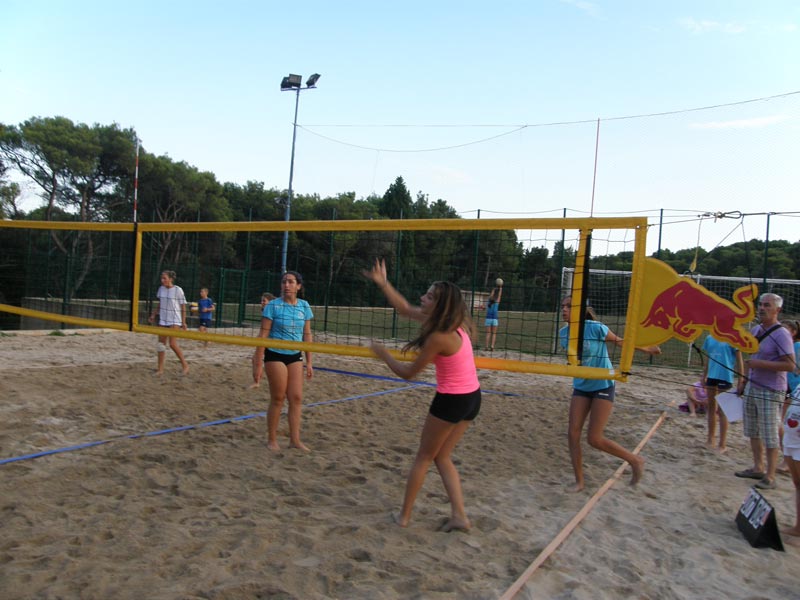 Plaz paltana banjole plazovy volejbal a futbal